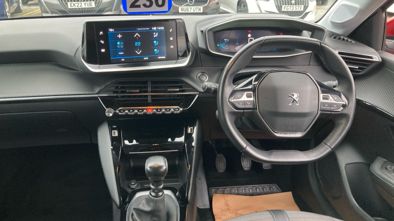 Peugeot 208 1.2 PureTech 100 Allure Premium 5dr Petrol Hatchback